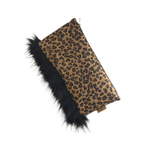 Χειροποίητο γυναικείο τσαντάκι χειρός clutch από φελλό leopard και μαύρη οικολογική γούνα Ανυφαντού