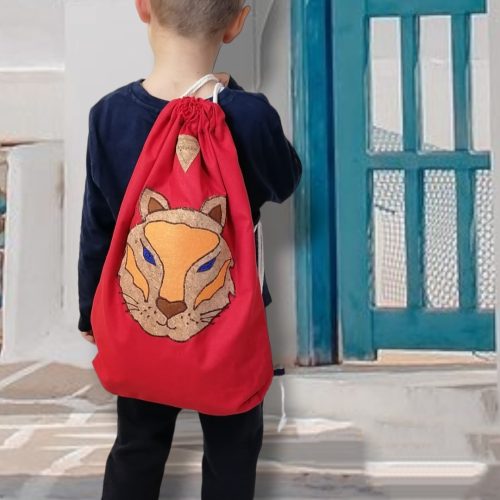 Χειροποίητο κόκκινο βαμβακερό σακίδιο πλάτης με κορδόνια και σχέδιο τίγρης Anifantou