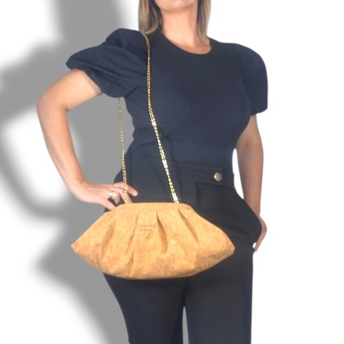 ειροποίητη γυναικεία τσάντα ώμου Bucket Bag από φυσικό φελλό anifantou.