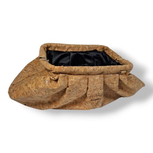 Χειροποίητη τσάντα πουγκί bucket bag από φελλό με ασημί glitter Anifantou