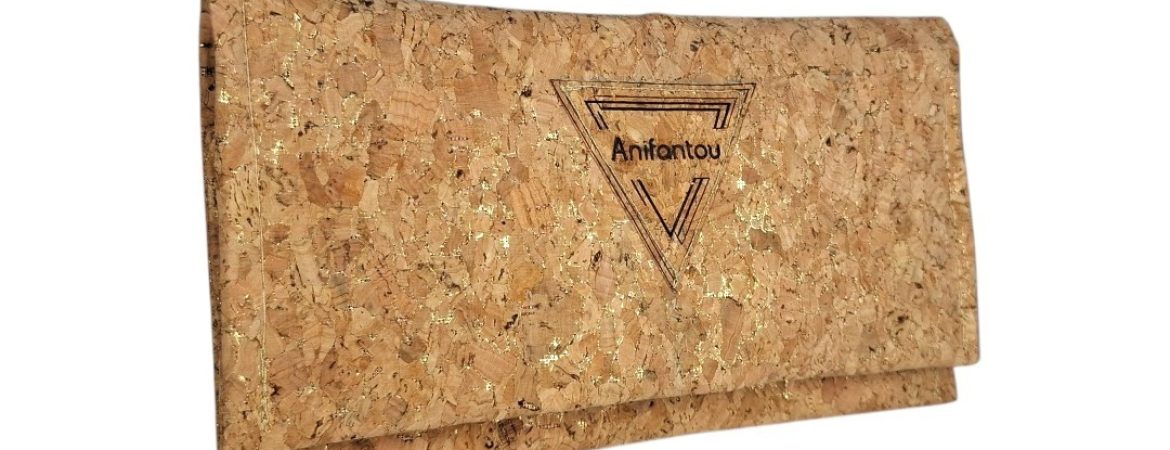 Χειροποίητο γυναικείο πορτοφόλι από φελλό με διακριτικό χρυσό glitter Ανυφαντού